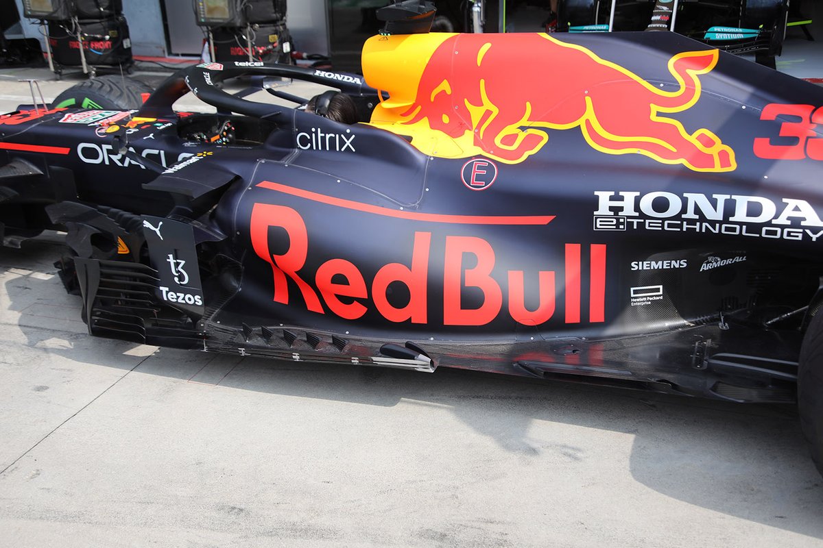 Red Bull Racing RB16B side detail