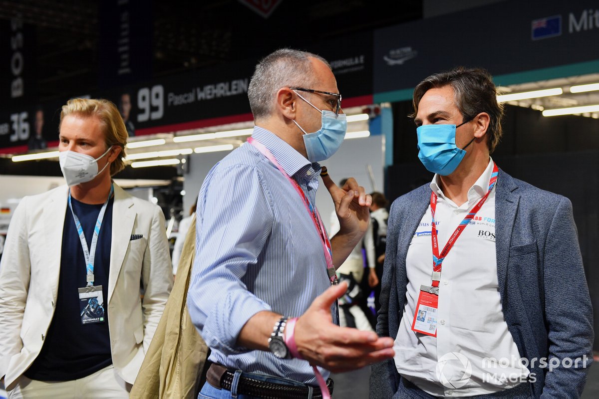 Nico Rosberg, Stefano Domenicali, CEO, Formula 1, Jamie Reigle, CEO de la Formula E