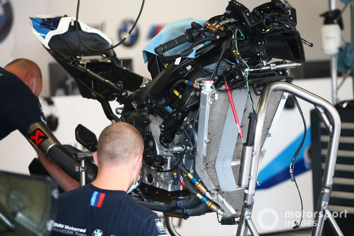 Tom Sykes, BMW Motorrad WorldSBK Team moto