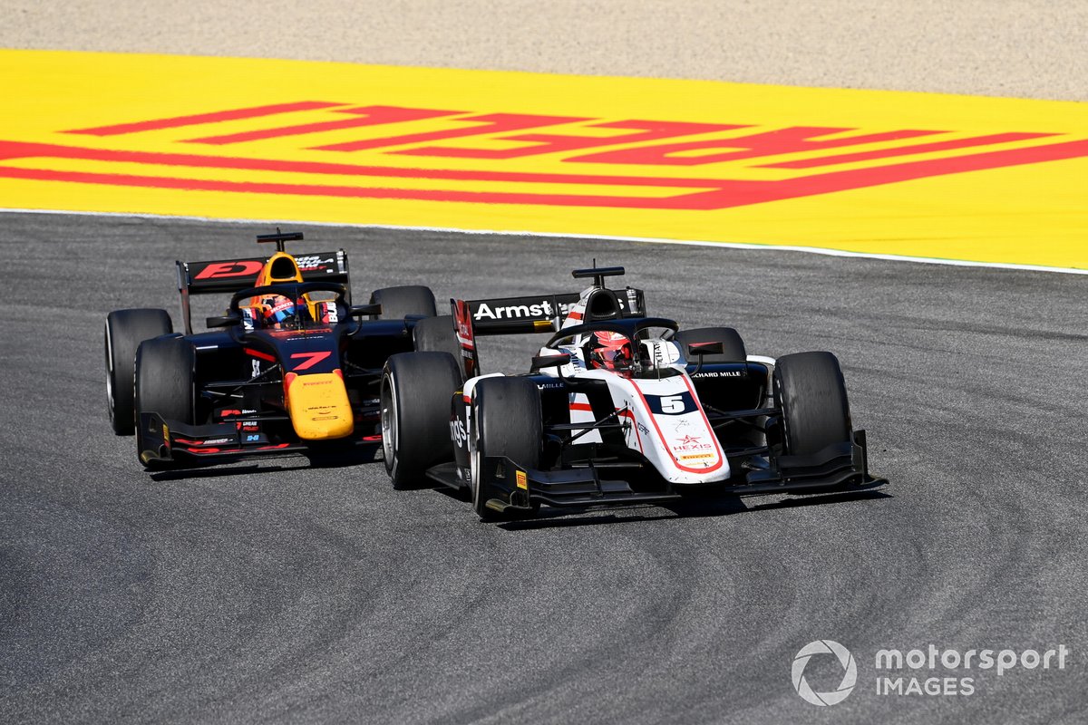 Marcus Armstrong, ART Grand Prix precede Yuki Tsunoda, Carlin