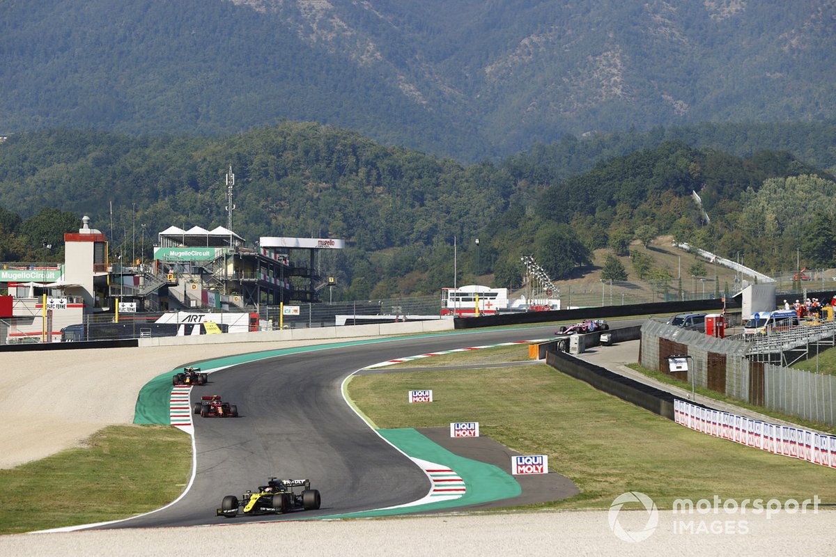 Daniel Ricciardo, Renault F1 Team R.S.20, Charles Leclerc, Ferrari SF1000, Alex Albon, Red Bull Racing RB16