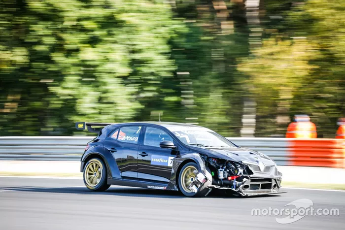 Jack Young, Vukovic Motorsport Renault Megane RS