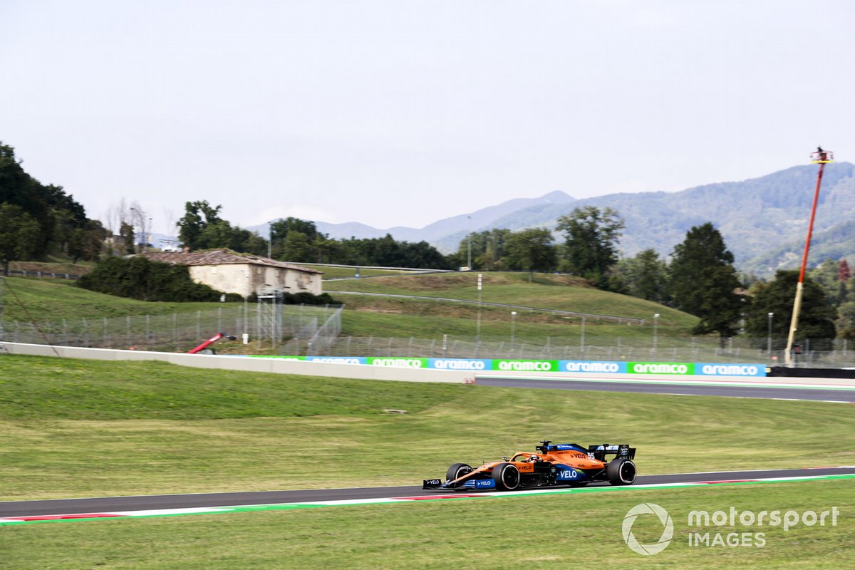 Carlos Sainz Jr., McLaren MCL35