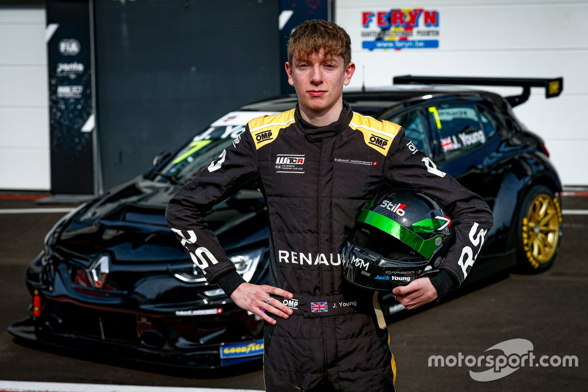 Jack Young, Vukovic Motorsport Renault Megane RS