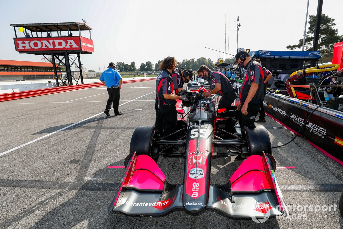 Alex Palou, Dale Coyne Racing with Team Goh Honda, crew