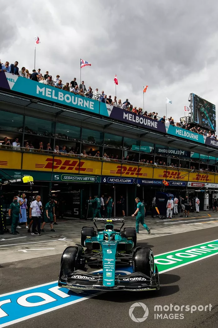 Sebastian Vettel, Aston Martin AMR22