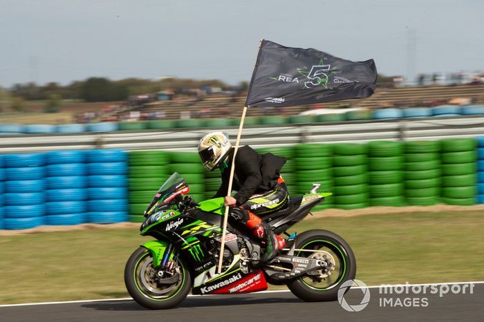 Jonathan Rea, Kawasaki Racing Team celebra su quinto título mundial