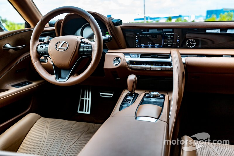 Lexus LC500