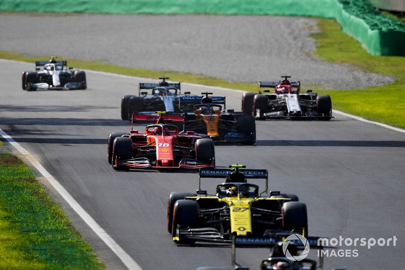 Nico Hulkenberg, Renault F1 Team R.S. 19, Charles Leclerc, Ferrari SF90, Carlos Sainz Jr., McLaren MCL34, Kimi Raikkonen, Alfa Romeo Racing C38, Lewis Hamilton, Mercedes AMG F1 W10 y Valtteri Bottas, Mercedes AMG W10