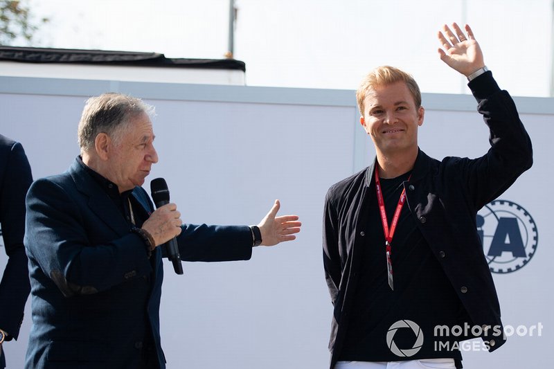 Jean Todt, President, FIA, e il campione del mondo Nico Rosberg
