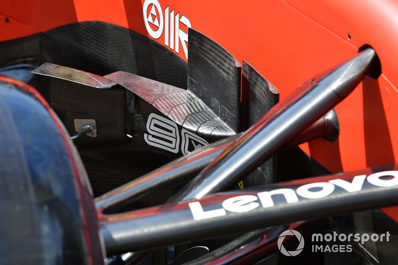 Front floor on Ferrari SF90