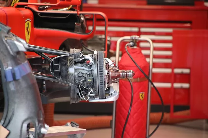Ferrari SF90, freio