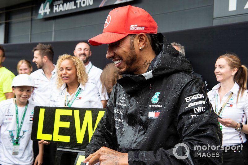 Lewis Hamilton, Mercedes AMG F1, 1st position, celebrates