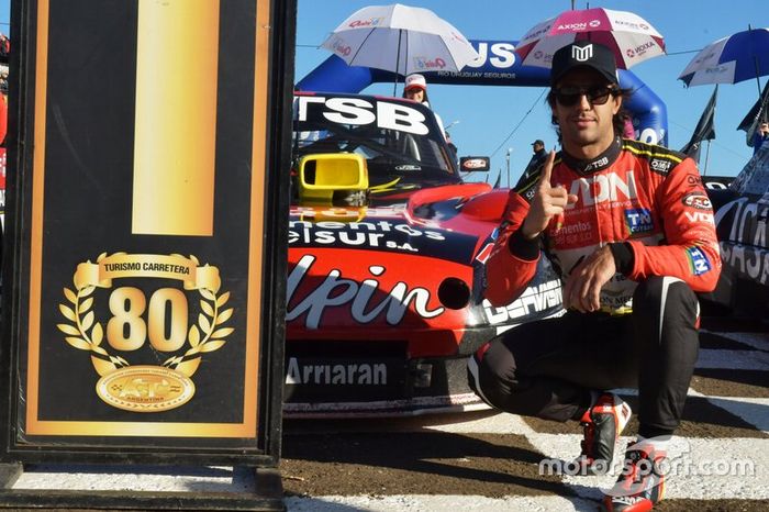 Ganador de la pole José Manuel Urcera, JP Carrera