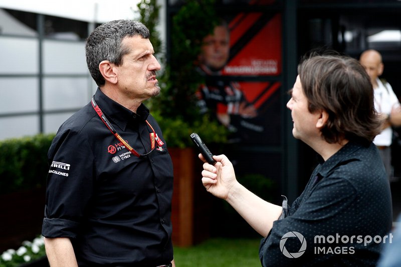 Guenther Steiner, Team Principal, Haas F1 talks to the press