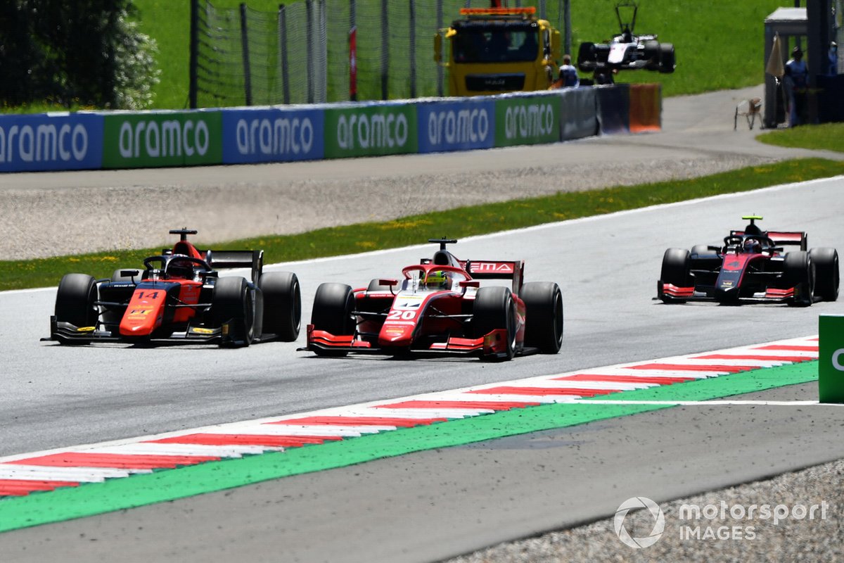 Mick Schumacher, Prema Racing, Nobuharu Matsushita, MP Motorsport, y Callum Ilott, UNI-Virtuosi