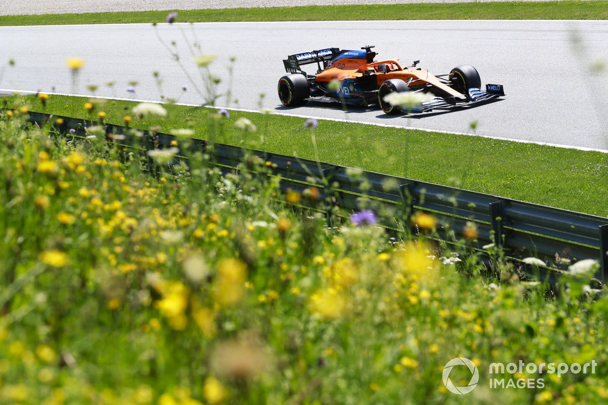 Carlos Sainz Jr., McLaren MCL35