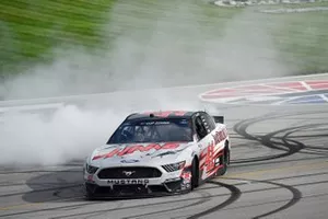 Race Winner Cole Custer, Stewart-Haas Racing, Ford Mustang