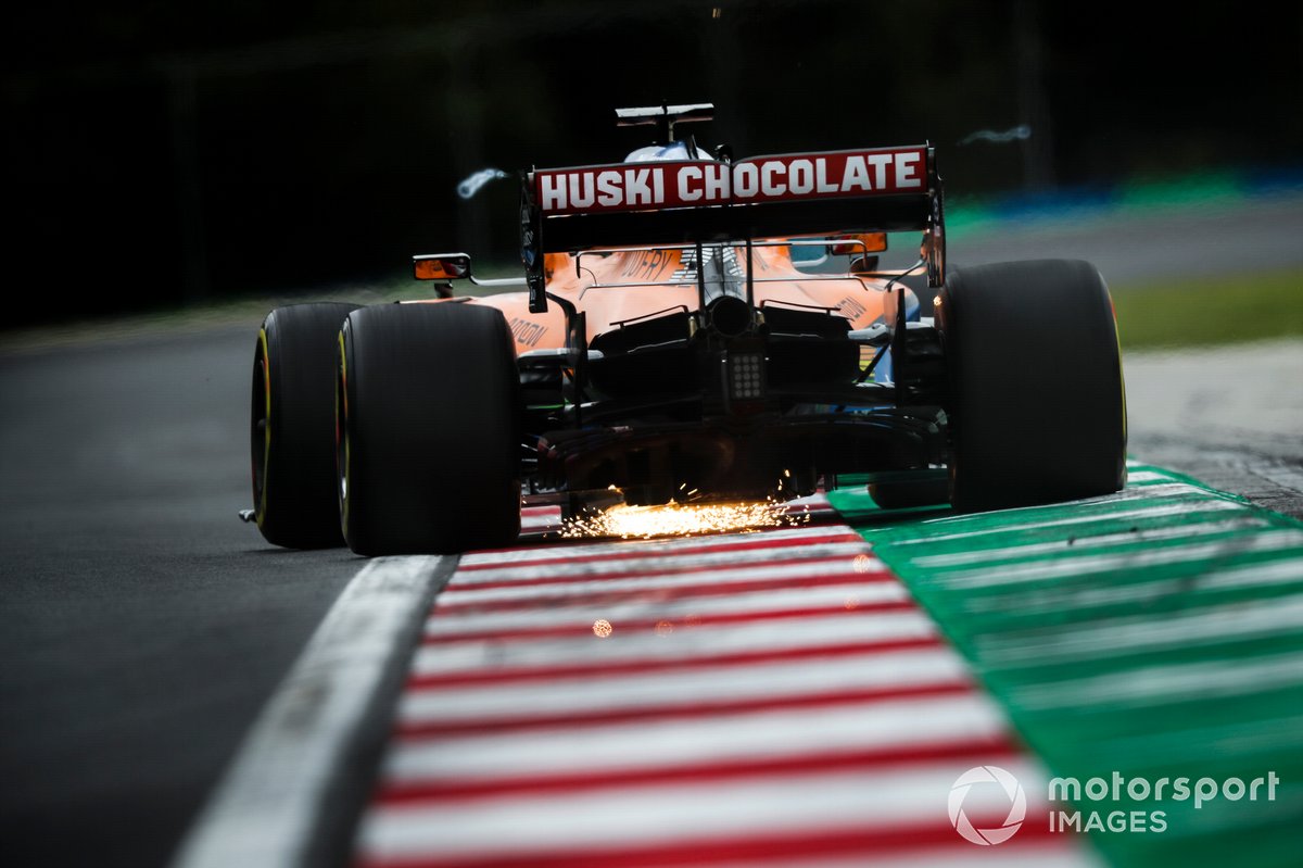 Carlos Sainz Jr., McLaren MCL35