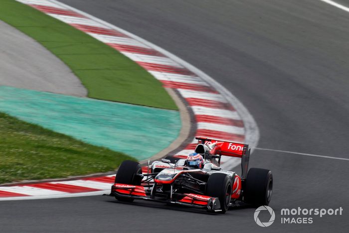 Jenson Button, McLaren MP4-25 Mercedes