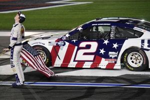 Race winner Brad Keselowski, Team Penske, Ford Mustang