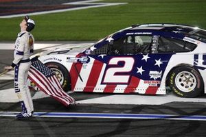 Race winner Brad Keselowski, Team Penske, Ford Mustang  