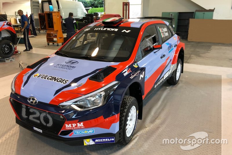 La Hyundai i20 R5 di Umberto Scandola e Guido D'Amore