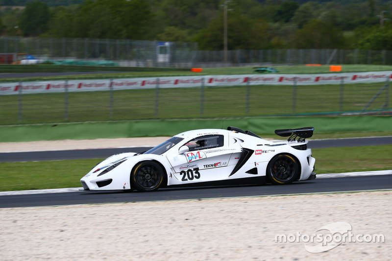 #203 SIN R1 GT4, Antonelli Motorsport: Mattia Michelotto