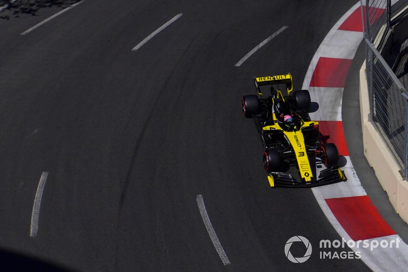 Daniel Ricciardo, Renault R.S.19