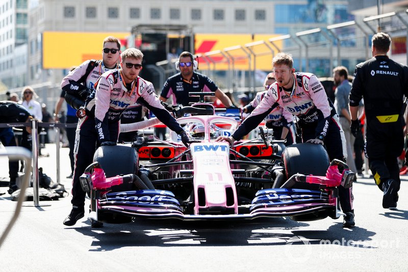 Sergio Perez, Racing Point RP19, arrives on the grid