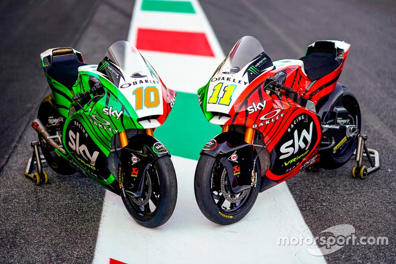 Livrea tricolore sulle moto di Luca Marini, Sky Racing Team VR46 e Nicolò Bulega, Sky Racing Team VR46