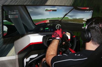 Un pilota della Carrera eSport Cup
