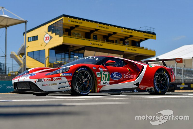 #67 Ford Chip Ganassi Racing Ford GT