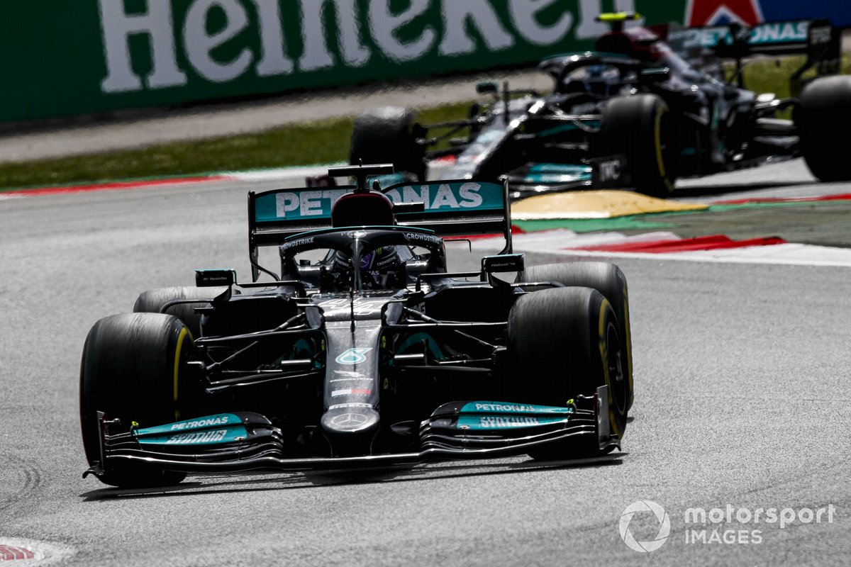 Lewis Hamilton, Mercedes W12, Valtteri Bottas, Mercedes W12