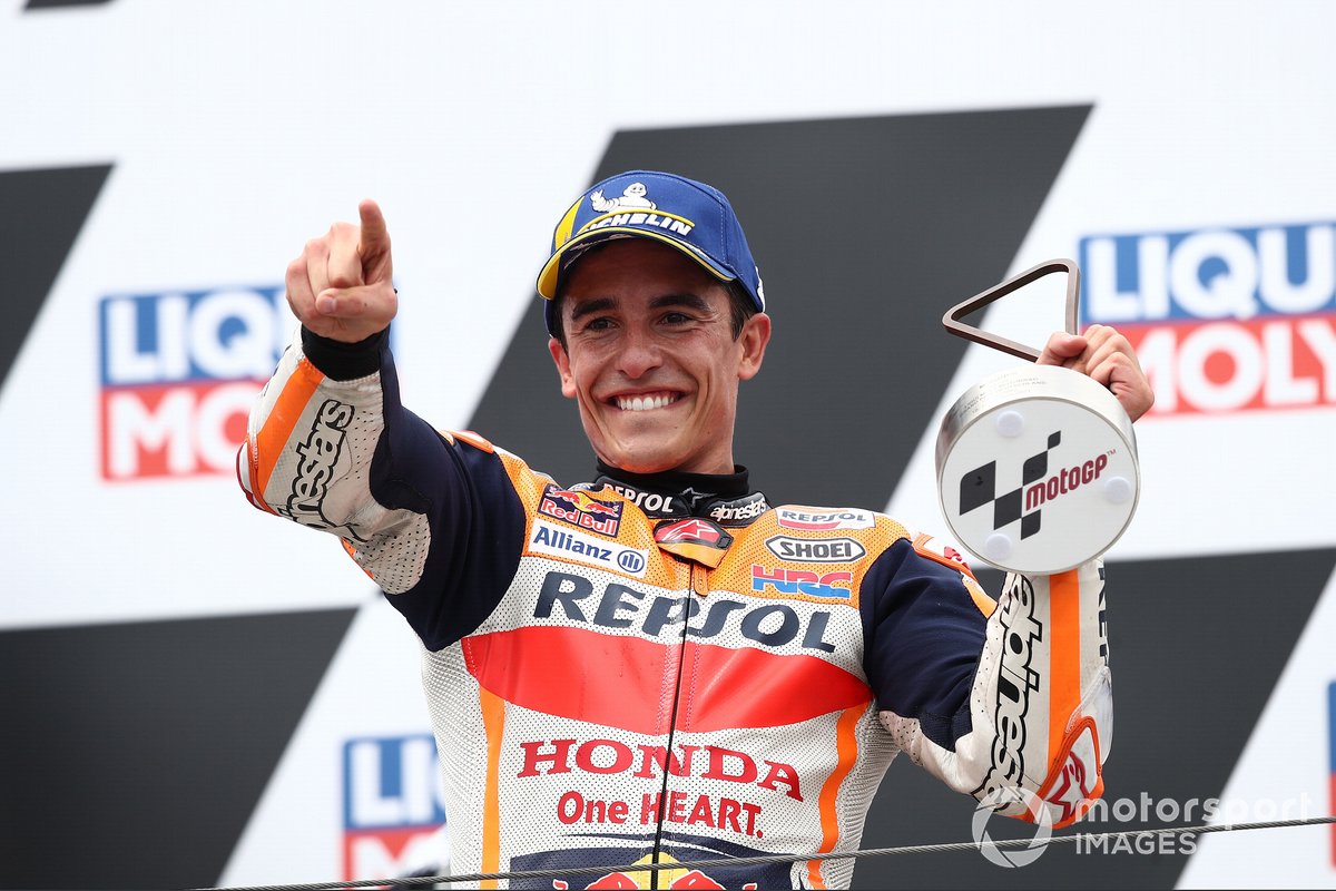 Podio: ganador Marc Márquez, Repsol Honda Team