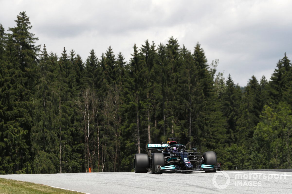 Lewis Hamilton, Mercedes W12