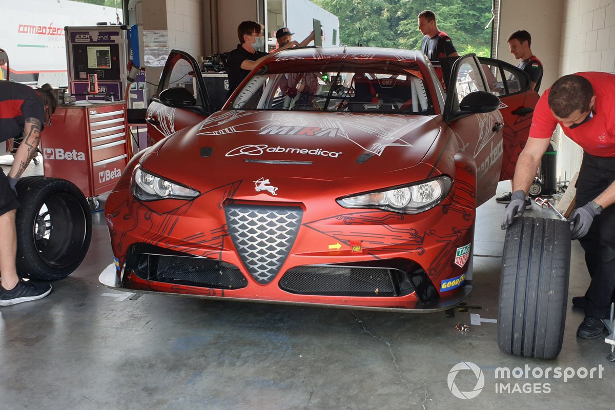 Alfa Romeo Giulia ETCR, Romeo Ferraris M1RA