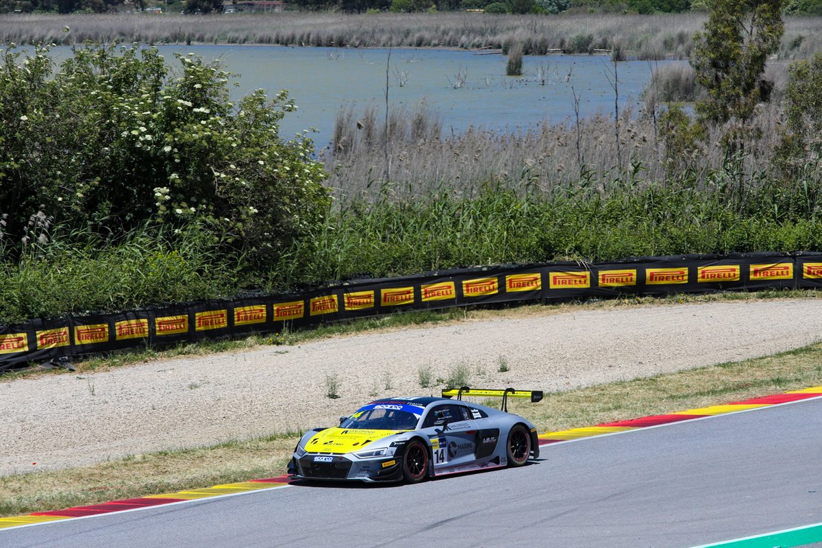 #14 Audi Sport Italia, Audi R8 LMS GT3: Filip Salaquarda, Karol Basz, Vito Postiglione