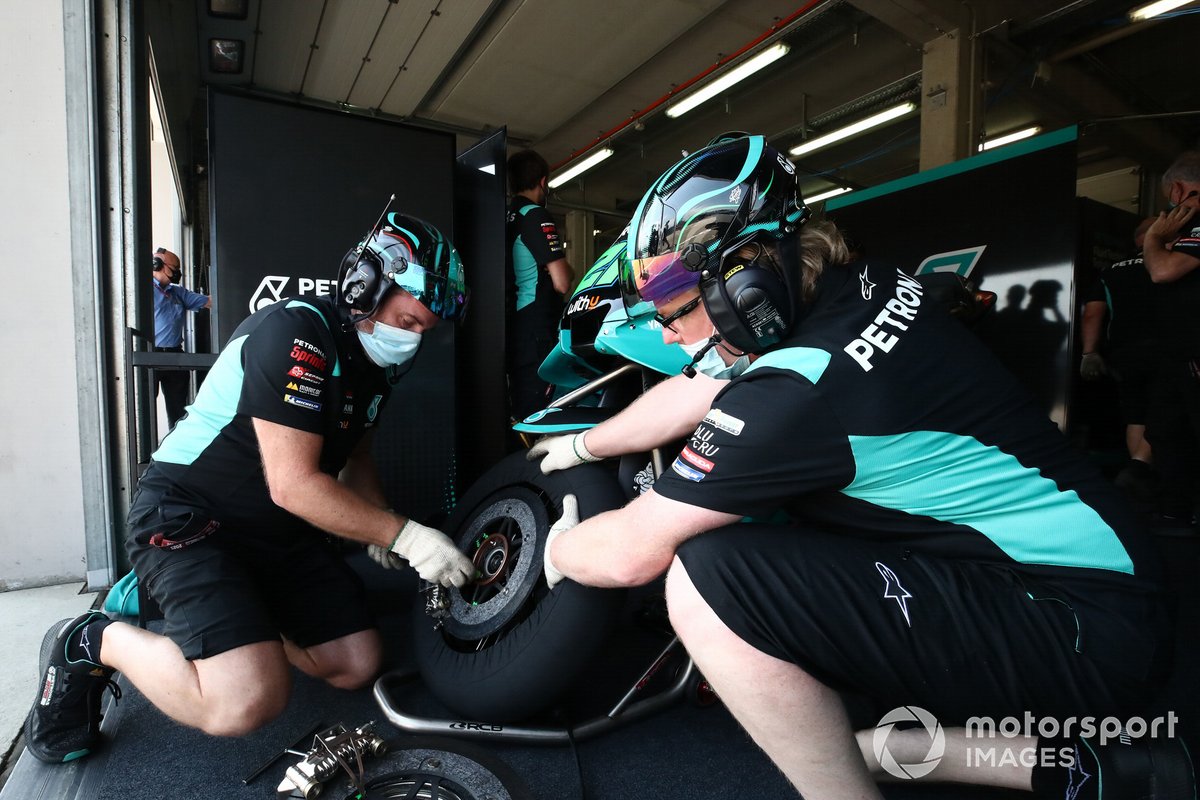 Franco Morbidelli, Petronas Yamaha SRTs crew