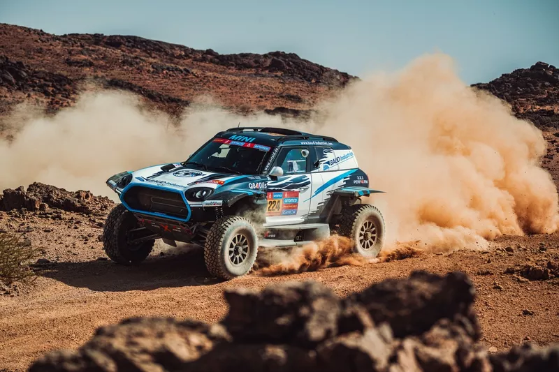 #224 X-Raid Mini JCW Team Mini: Lionel Baud, Lucie Baud