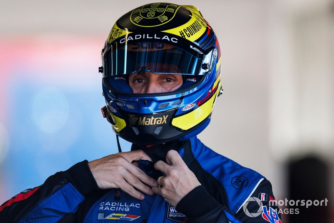 #10 Cadillac Wayne Taylor Racing Cadillac V- Series.R: Filipe Albuquerque