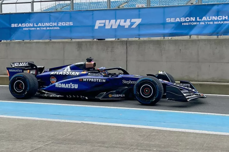 Carlos Sainz, Williams FW47  