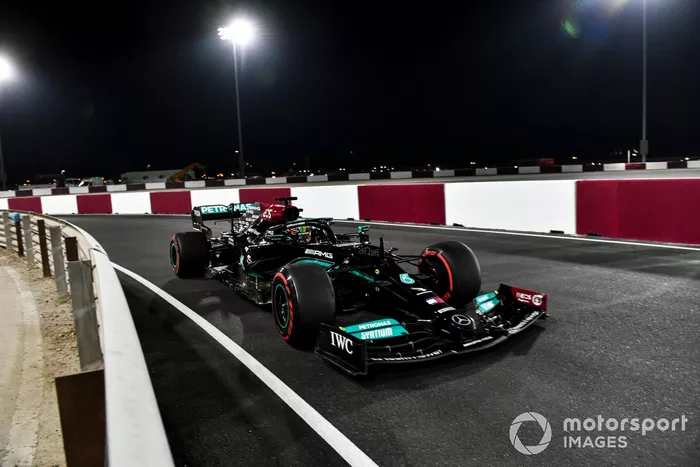 Lewis Hamilton, Mercedes W12