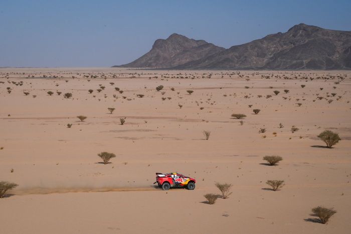 #211 Bahrain Raid Xtreme Prodrive: Sebastien Loeb, Fabian Lurquin
