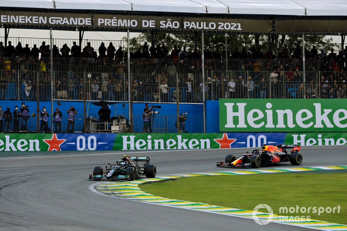 Valtteri Bottas, Mercedes W12, Max Verstappen, Red Bull Racing RB16B