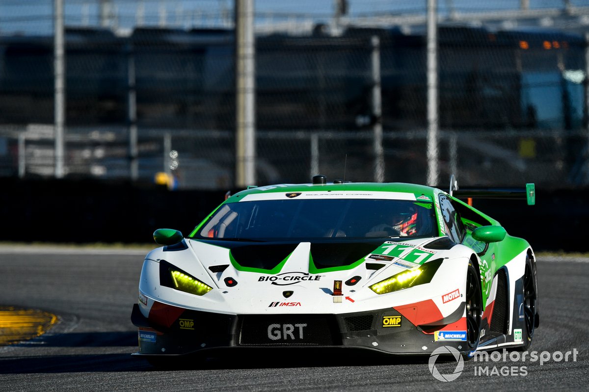 #111 GRT Grasser Racing Team Lamborghini Huracan GT3, GTD: Rolf Ineichen, Mirko Bortolotti, Steijn Schothorst, Marco Mapelli
