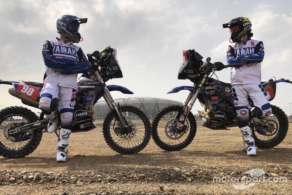 #98 Pont Grup Yamaha: Sara Garcia, #99 Pont Grup Yamaha: Javier Vega Puerta