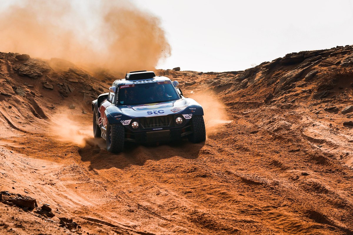 #300 X-Raid Mini JCW Team: Carlos Sainz, Lucas Cruz