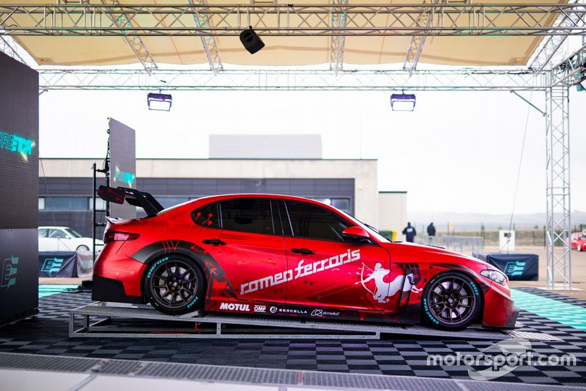 Alfa Romeo Giulia ETCR, Romeo Ferraris