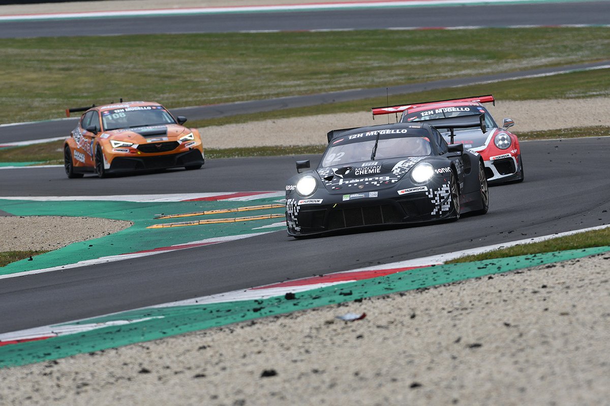 #92 Herberth Motorsport: Jürgen Häring, "Bobby Gonzales", Stefan Aust, Marco Seefried, Porsche 911 GT3 R